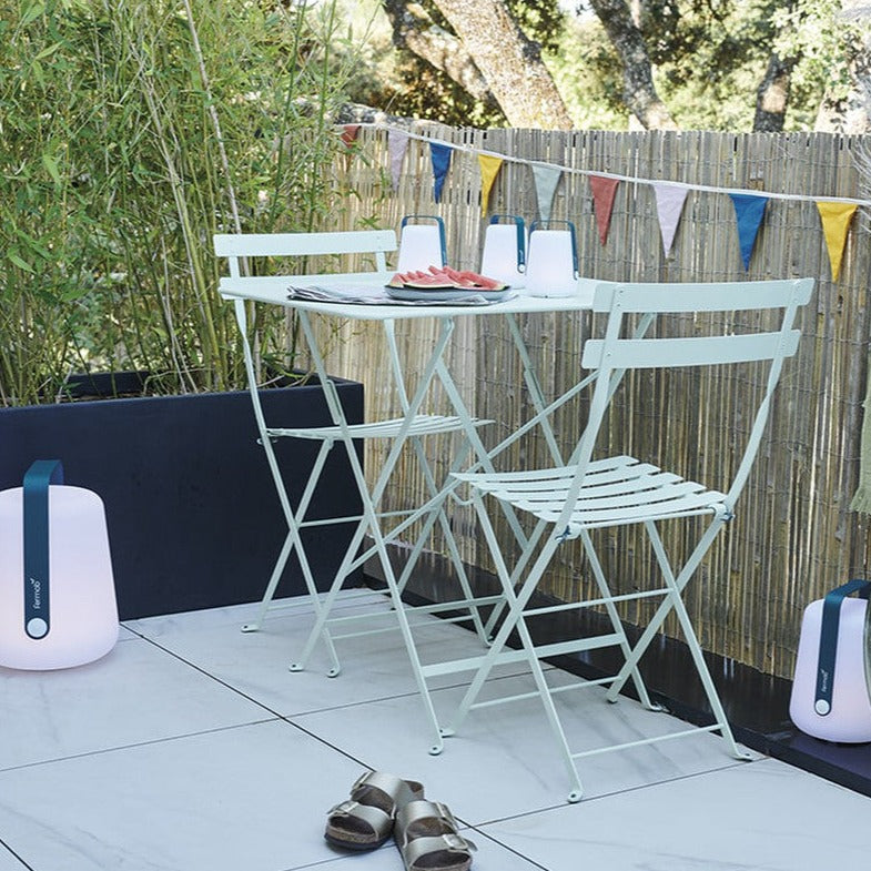 Lot de 2 chaises de bistrot en métal