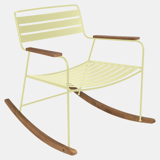 Chaise à bascule surprenante