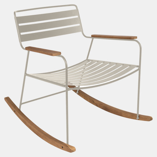 Chaise à bascule surprenante