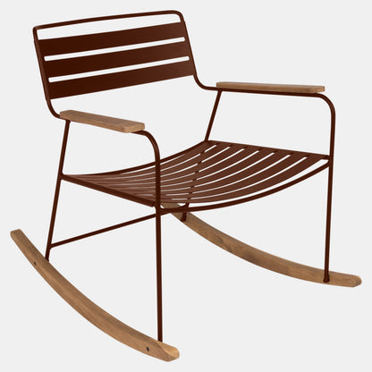 Chaise à bascule surprenante