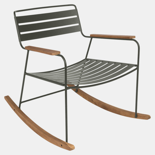 Chaise à bascule surprenante