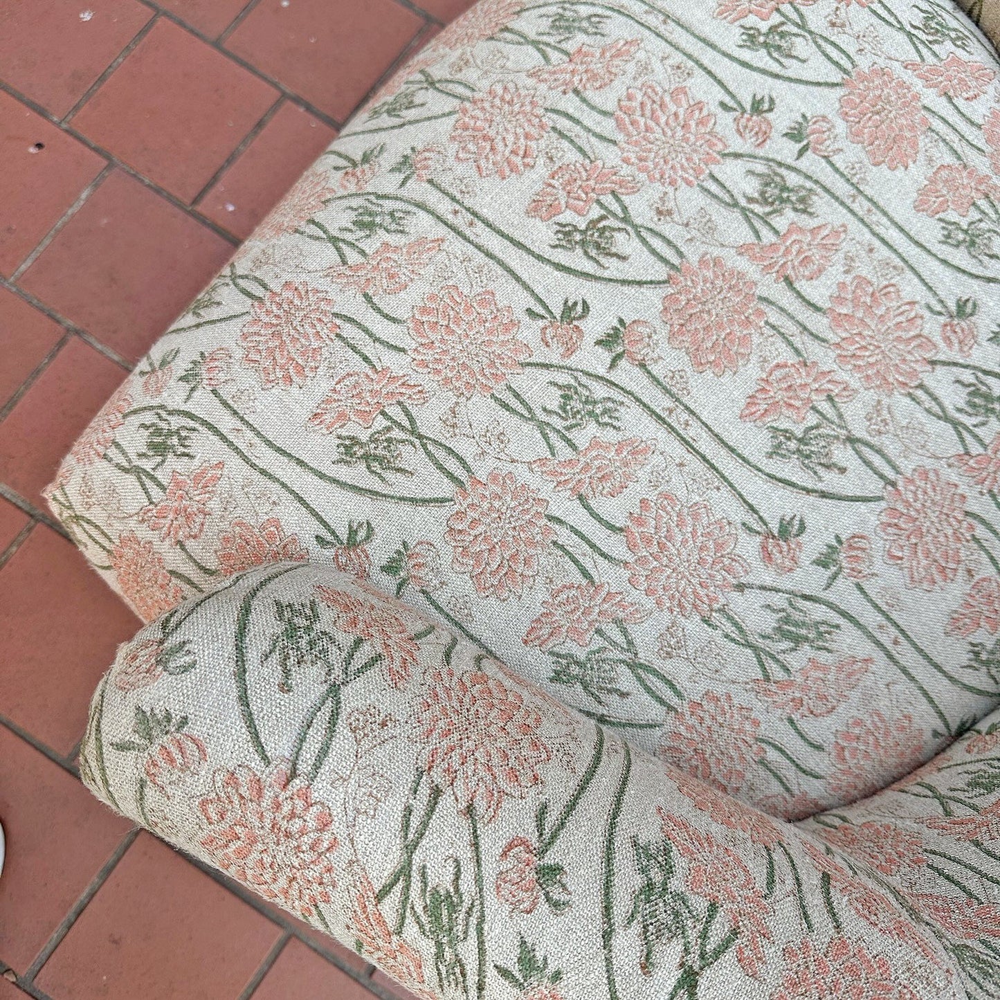 Chaise Tulipe en tissu spécial