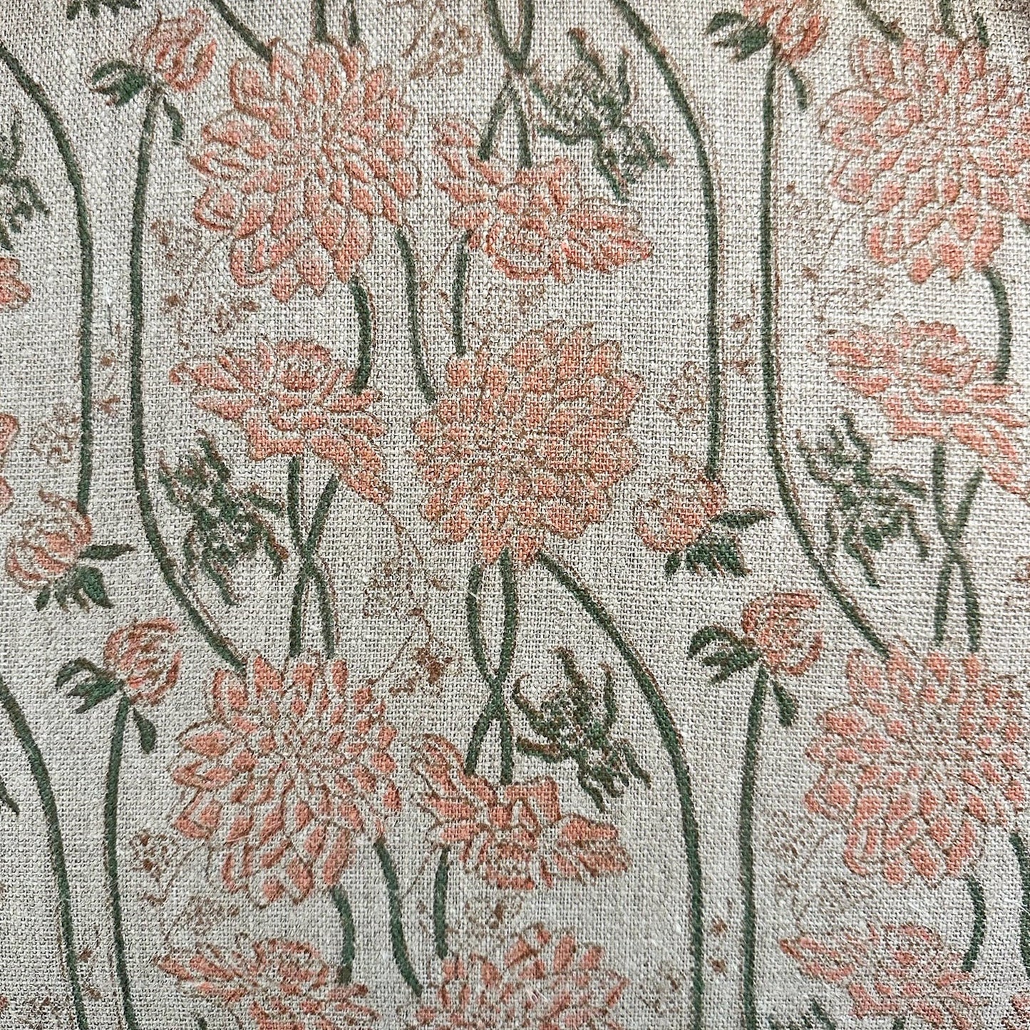 Chaise Tulipe en tissu spécial